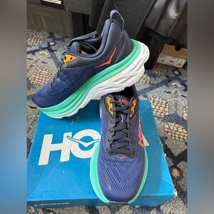 Brand New in Box Hoka Women’s Bondi 8, Sz. 8B